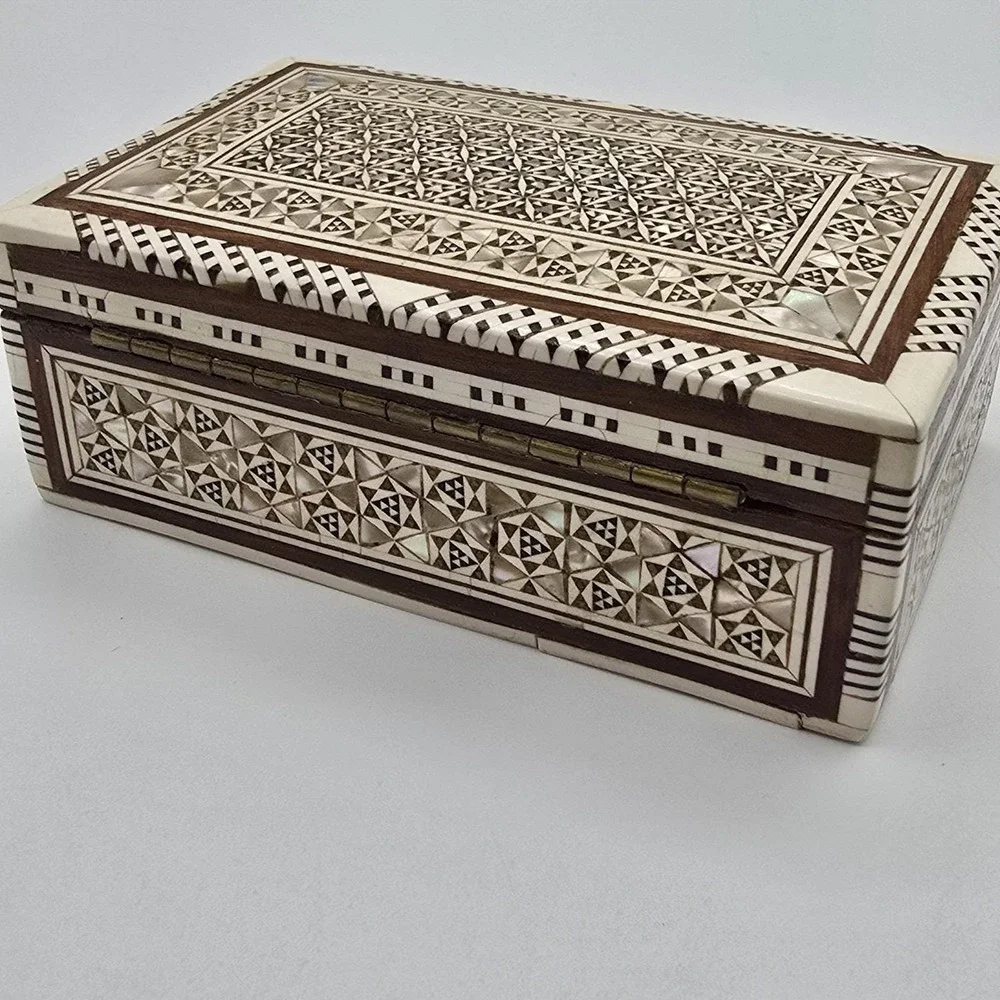 Vintage Turkish Mother of Pearl Inlay Wood Marquetry Jewelry Trinket Box